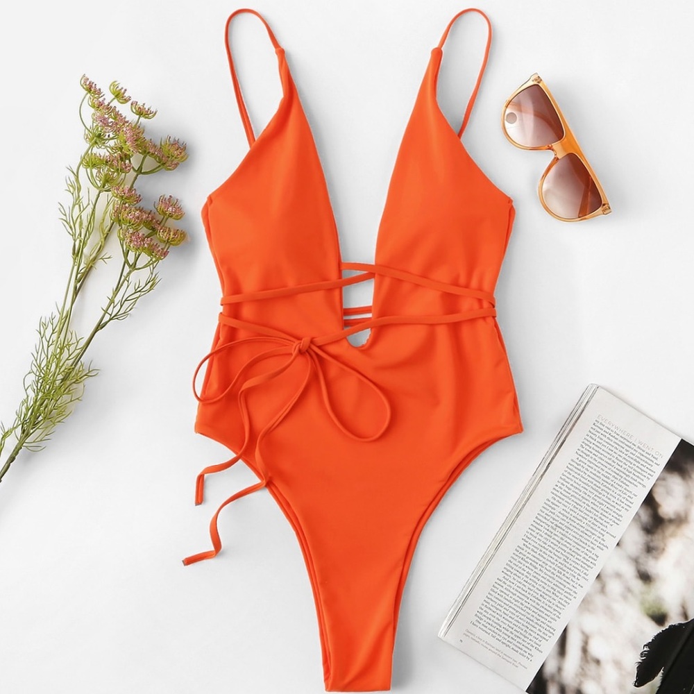 🧡 one piece swimsuit